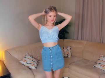 Nude girl odeliadearborn image #5990184