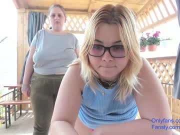 Nude couple juliana35 image #4208641