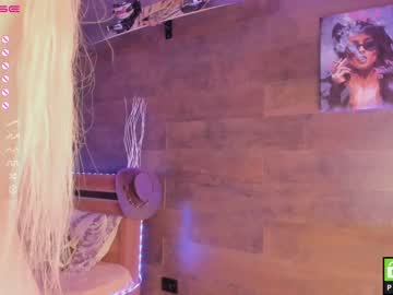 Nude girl yolandabertha image #4025114