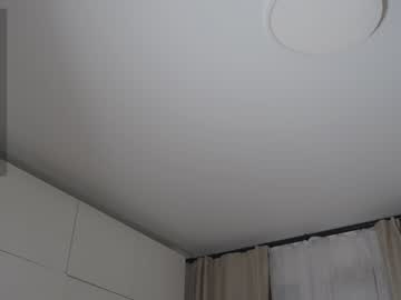 Nude girl sonyaericsson image #6904671