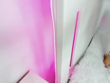 Nude girl alice_n_wooderland image #2178680