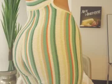 Nude girl soulvanaa image #410342