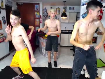 Nude man sextwinksx image #4013310