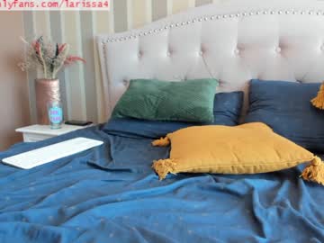 Nude girl larissa4 image #2643188