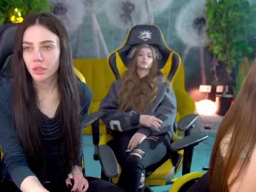 Nude couple kira0541 image #3982524