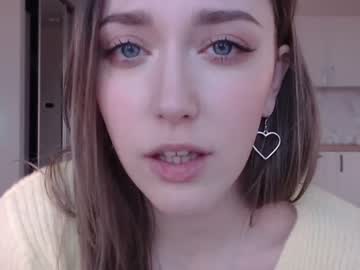 Nude girl uwuxo image #933834