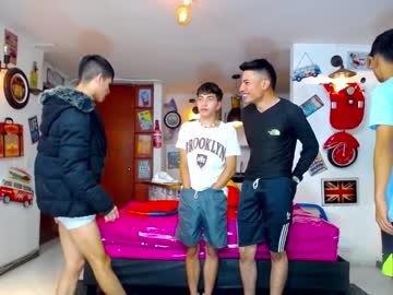 Nude man sextwinksx image #3487761