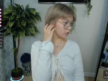 Nude girl jettabayse image #6237102