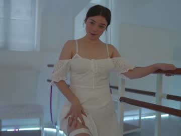 Nude girl floret_joy image #5785410