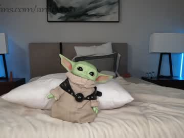 Nude couple ari_lovexo image #4841897