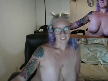 Nude couple twin_strangers image #4011