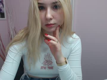 Nude girl lila_page image #1120636