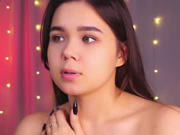 Nude girl helenmoors image #5618459