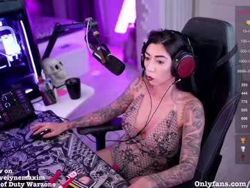 Nude girl evelyne92 image #4498541