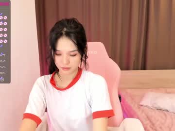 Nude girl aisneon image #2146197