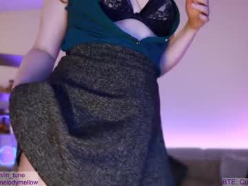 Nude girl in_tune image #396846