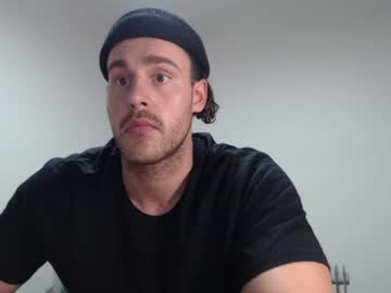 aussiebloke64 nude cam