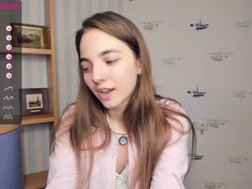 Nude girl shy_media image #4400901