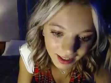 Nude girl lily_marieee image #3714626