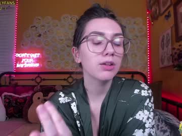 Nude girl daydreamur_gurl image #1004123