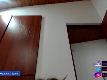 Nude girl vanandjuani image #3411128