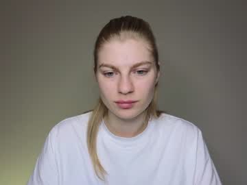 heroine_of_your_life nude cam