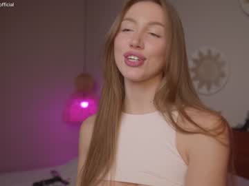 Nude girl emilia98xxx image #5657104