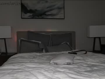 Nude couple ari_lovexo image #1052121