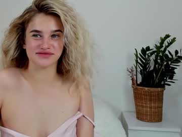 Nude girl super_pusichki image #2054880