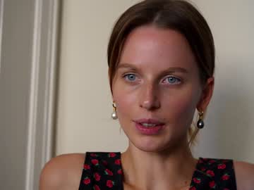 Nude girl ellaa91 image #2427829