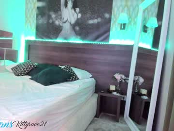 Nude girl kittyrave image #337110