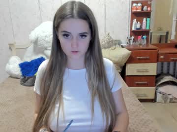 Nude girl emmika_ image #2758064