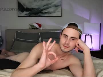 Nude couple ari_lovexo image #3342966