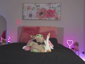 Nude couple ari_lovexo image #5249776