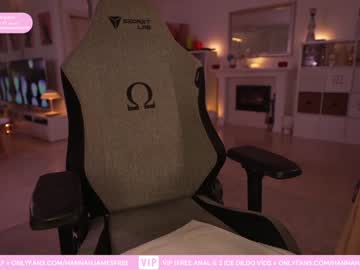 Nude girl hannahjames710 image #4128996