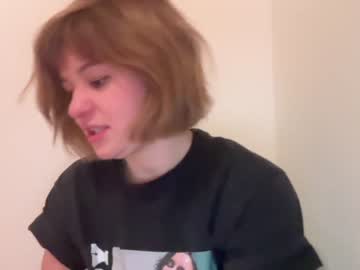 Nude girl olive_nextdoor image #3443377