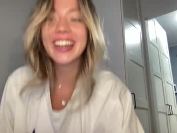 Nude girl angel_from_sky image #4746139