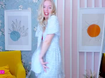 Nude girl c_a_s_s_i_e image #4086247