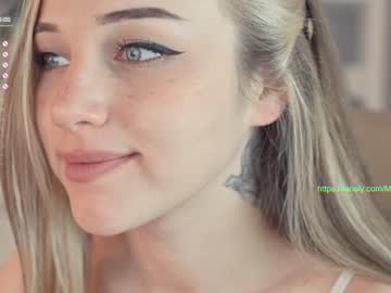 Nude girl mia_milagros image #2065467