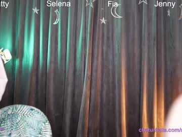 Nude girl safinna image #2619410