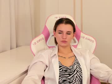 Nude girl odelinaferrett image #6050886