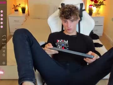 Nude man james_mil image #2918459