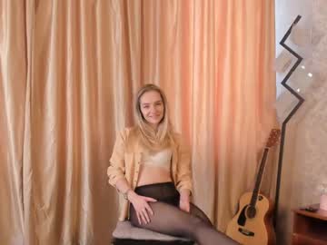 Nude girl gertruda_shy image #4058093