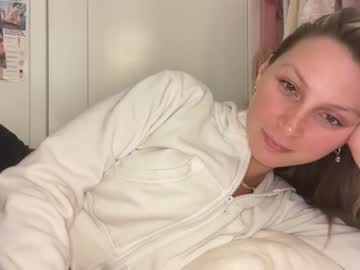 Nude girl bellabyers image #4855963