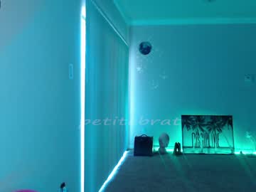 Nude girl petitebrat image #173518