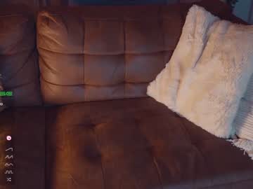 Nude girl emily_fox_official image #3905668