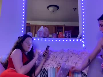 Nude couple kylieexoxoxo2432 image #6694129