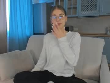 Nude girl gellykliar image #5548384