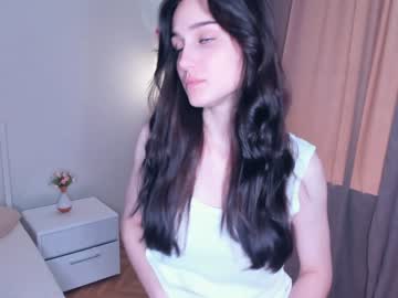 Nude girl alice_caprrice image #4768405