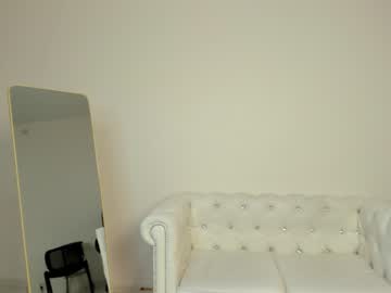 Nude girl oliviabr0wn image #3120703